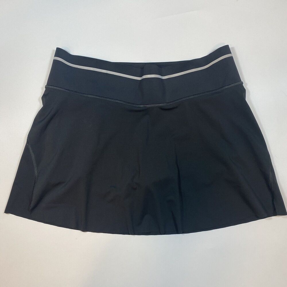 Athleta Dark Gray Sonic Skort Skirt Women's Medium Reflective Stripe Tennis Golf